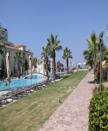 https://www.gezdirenfirsatlar.com/img/350x424/upload/urun/20211125-112344-1637828624-1555228527.jpg