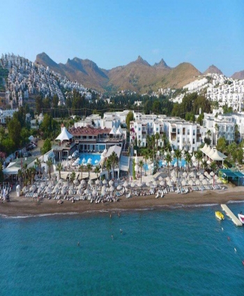 https://www.gezdirenfirsatlar.com/img/350x424/upload/urun/20211125-131702-1637835422-411320571.jpg